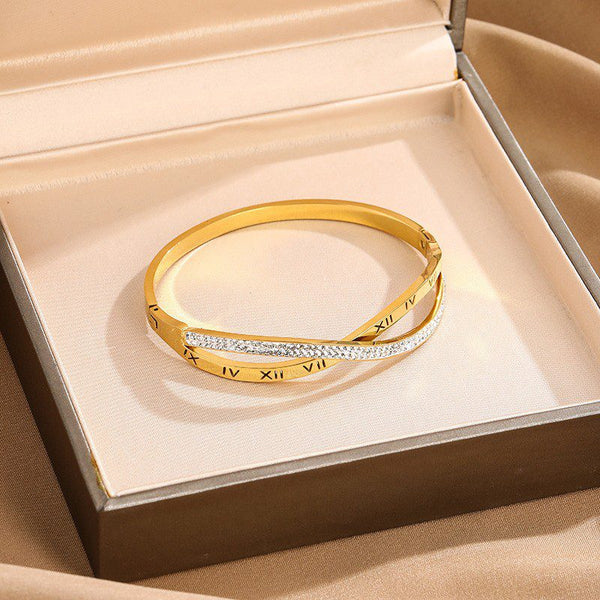 Roman Crossover Hand Bracelet