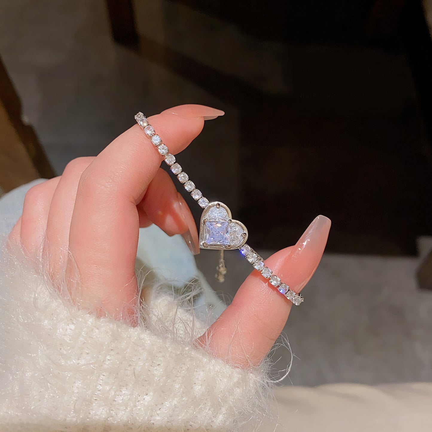 1 Carat Zircon Crystal Heart Bracelet
